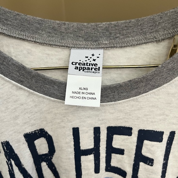 NWT North Carolina Tar Heels UNC Crewneck Light Weight Sweatshirt - Picture 4 of 8